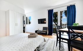 Apartment Canada